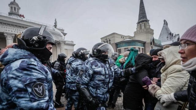 Protestuan për Navalny, Rusia dëbon diplomatët europianë