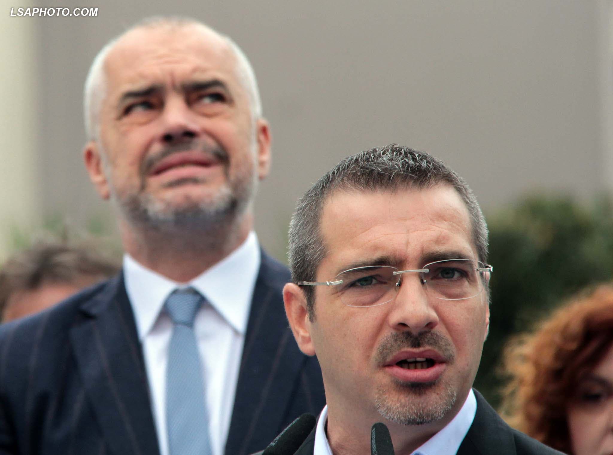 AFP për rastin “Tahiri”: Shqipëria ka probleme me lidhjet midis trafikantëve dhe politikanëve