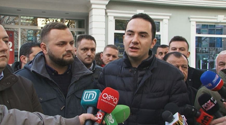 Salianji akuzon qeverinë dhe i bën thirrje prokurorisë: Liro protestuesit, arrestimi i paligjshëm