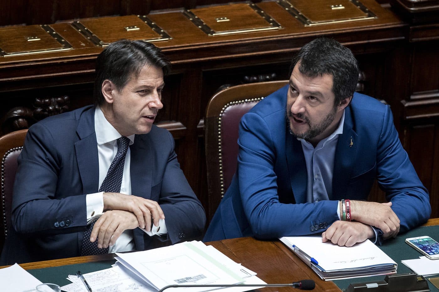 Conte: Është iluzion optik. Nuk drejton Salvini, drejtoj unë