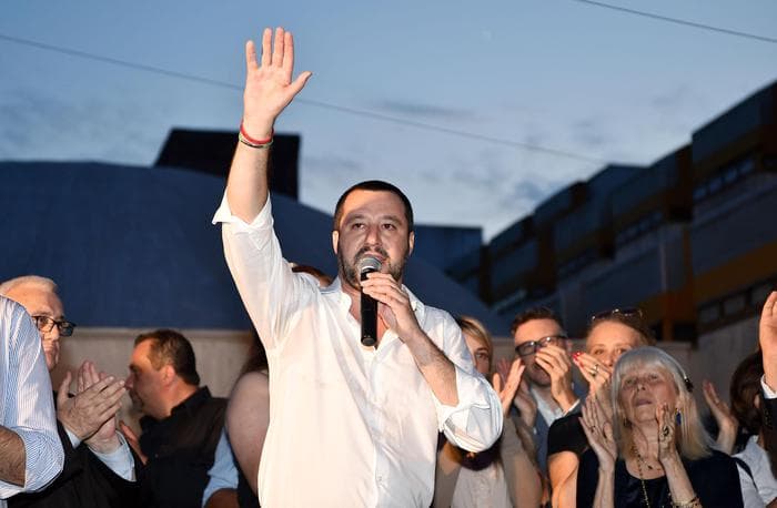 Salvini: Nuk do lejojmë që gjysma e Afrikës të zbarkojë në Itali