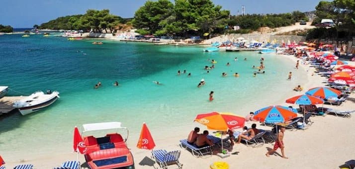 Turizmi, më shumë dalje se sa hyrje (VIDEO)