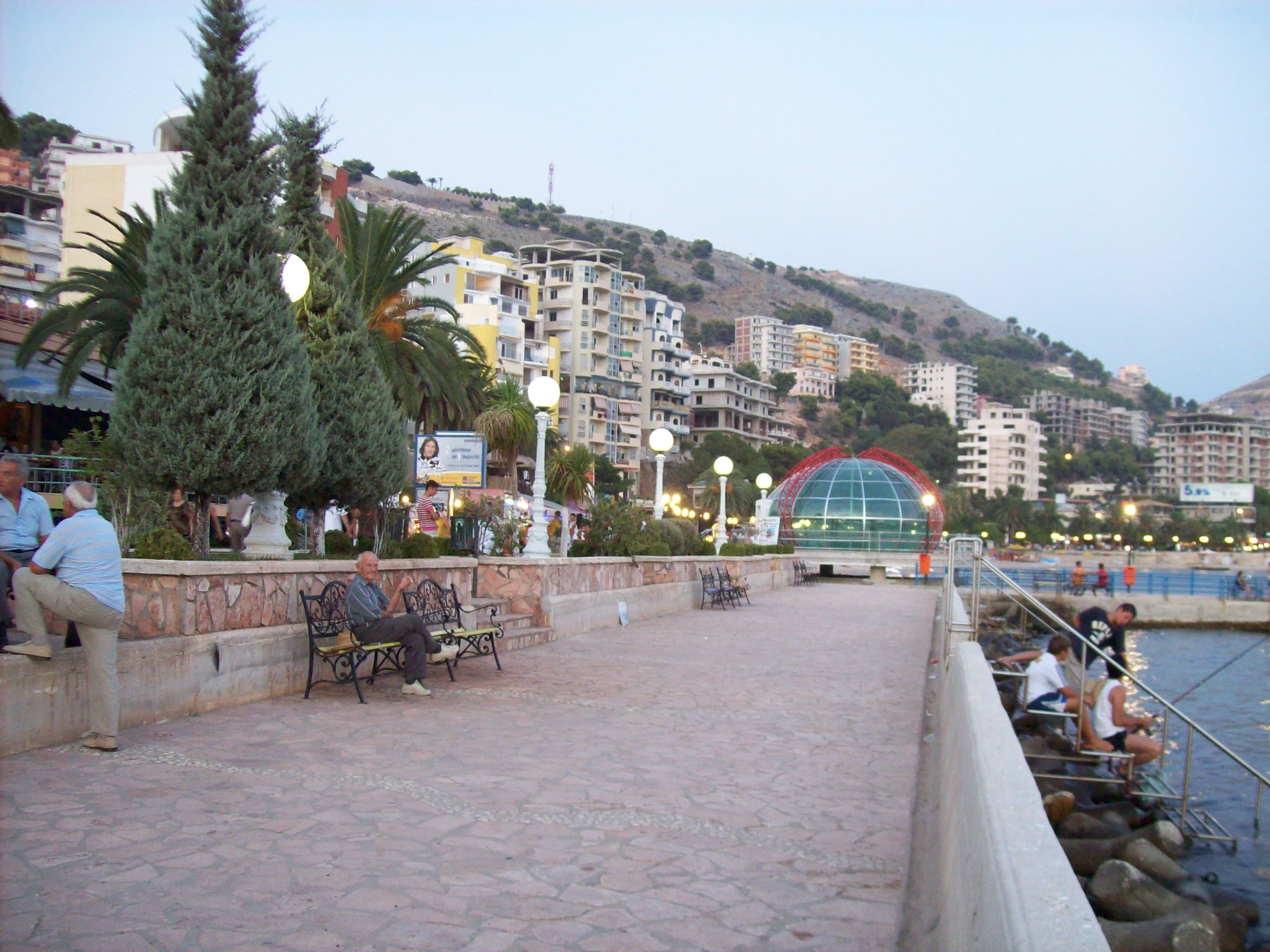 Pushuesit: Kuponi tatimor në Sarandë nuk lëshohet në të gjitha lokalet!