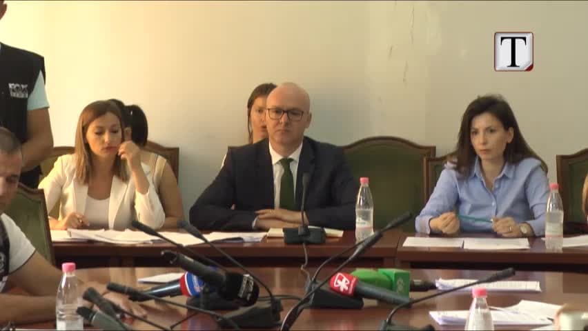 Hiqet monopoli i transmetimit të ndeshjeve të kombëtares (VIDEO)