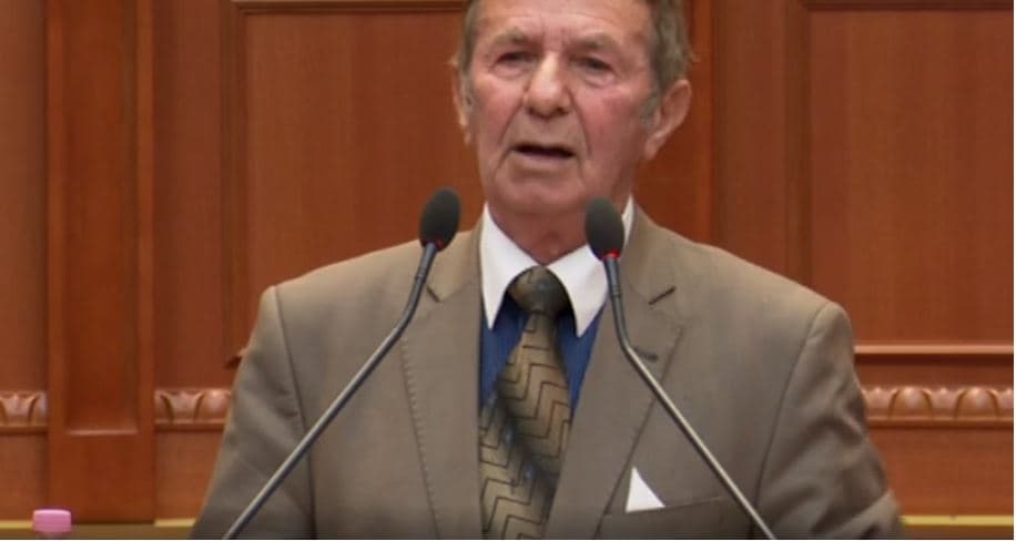"Konkurro me programin tim", Jenisheri fton Ramën për debat televiziv