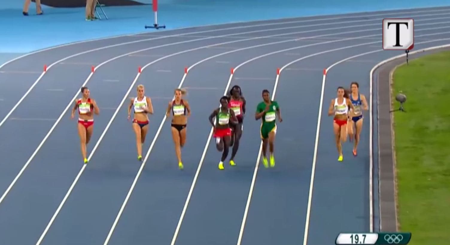 Semenya bëhet pjesë e ekipit të femrave (VIDEO)