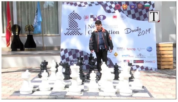 Durrësi, mikpritësi i shahistëve të rinj në Ballkan (VIDEO)