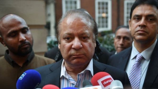 Ish-kryeministri pakistanez Nawaz Sharif dënohet me 10 vjet burg