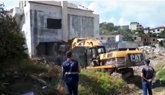   Fillojnë shembjet tek loti lindor i Unazës së Tiranës/ IKMT: Do të prishen gjashtë objekte