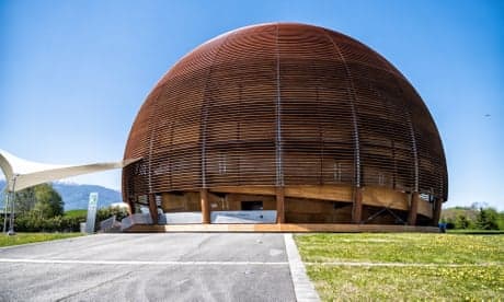 1600 shkencëtarë peticion kundër 'diskriminimit të hapur' të fizikantit të Cern