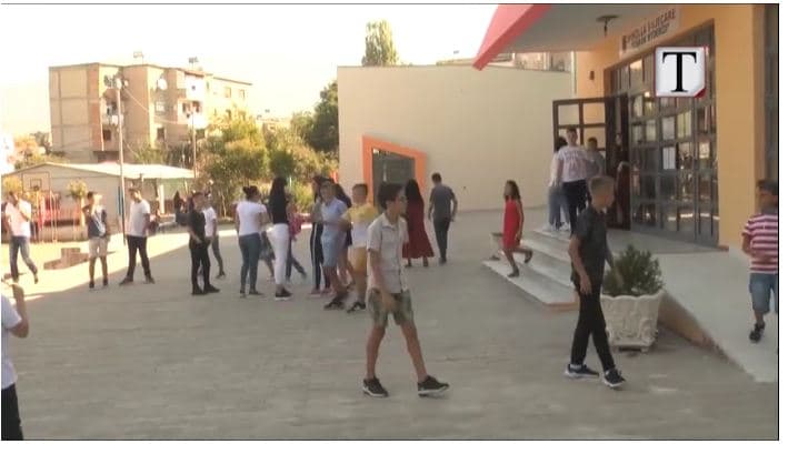 86% e fëmijëve dhe adoleshentëve: Të drejtat tona nuk respektohen (VIDEO)