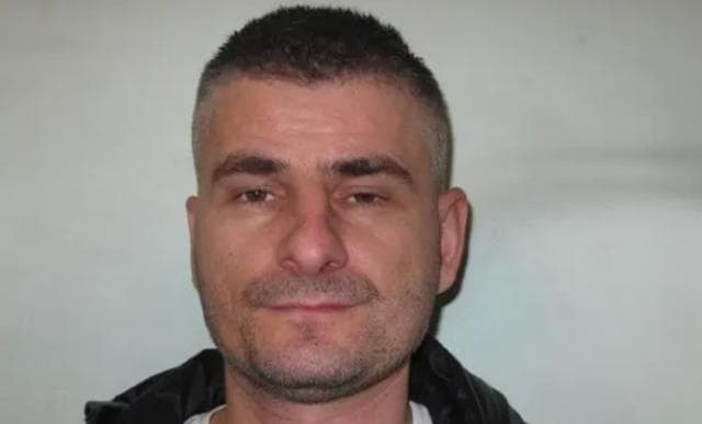I dënuar me 8 vjet burg për vrasje, 42-vjeçari kapet në Vlorë