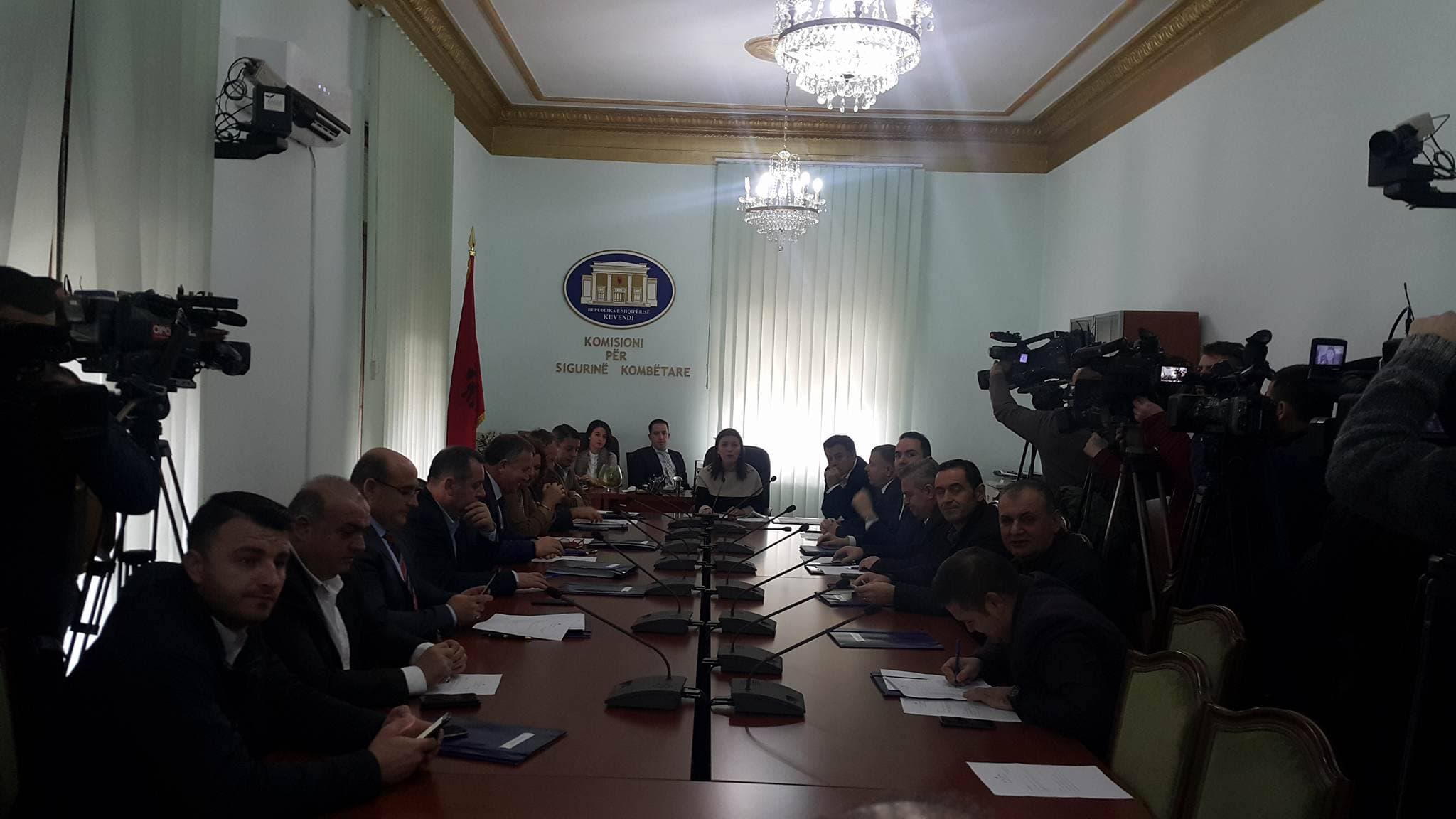 Përmbytjet/ Zv.ministri i Mbrojtjes raporton për punën e FA në terren, Salianji: Sa është fatura e dëmeve?   