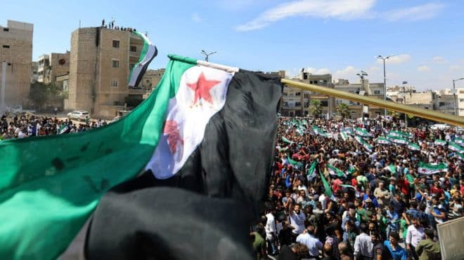 Lufta e Sirisë, avionët rusë godasin sërish mbi Idlib