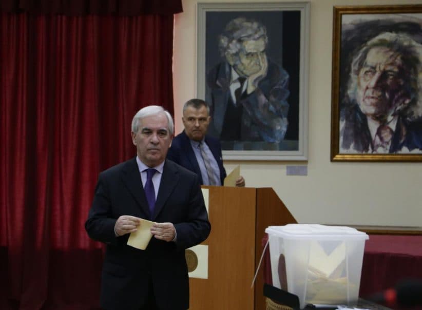 Meta refuzon Skënder Gjinushin si kryetar i Akademisë së Shkencave (VIDEO)