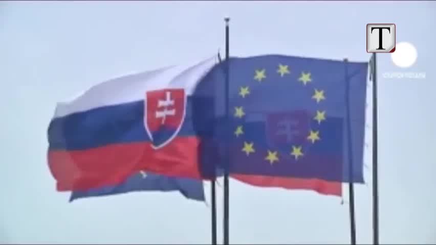 Sllovaki, dorëhiqet kryeministri (VIDEO)
