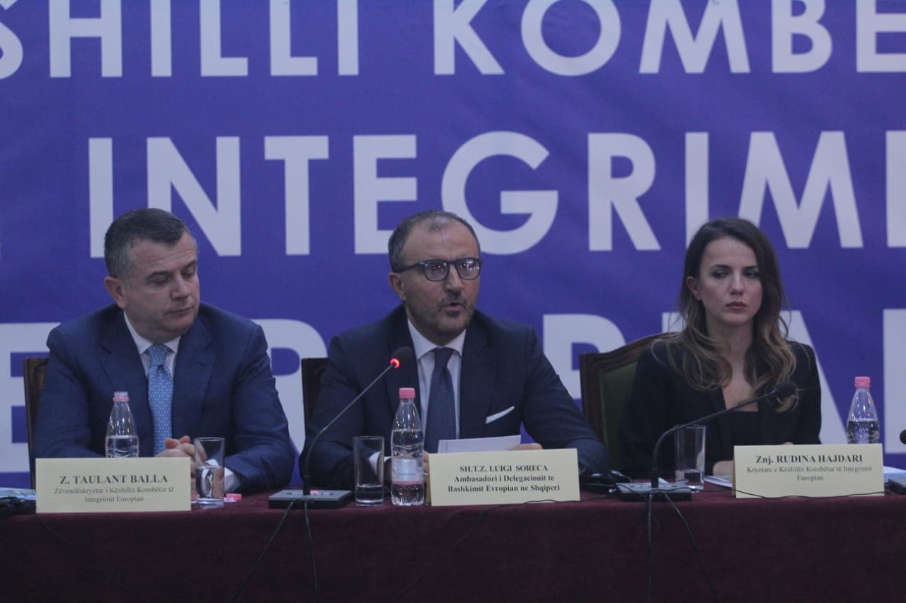 Debati për Kushtetuesen/Soreca apel palëve politike: Gjeni rrugën e dialogut