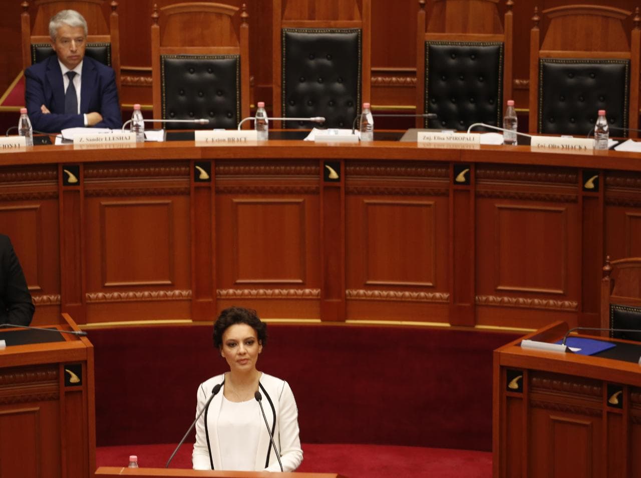 Spiropali: Rritja ekonomike më e madhe në krahasim me 2013-n, borxhi publik më i vogël se në 2018-n