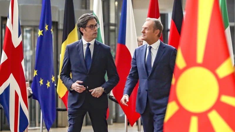  Presidenti maqedonas rreth negociatave : Na shkëputni nga Shqipëria, mos na trajtoni “dyshe” (VIDEO)