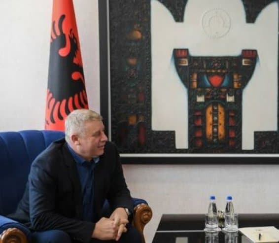 Sylejman Selimi emërohet ambasador i Kosovës në Shqipëri