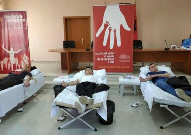   Dita Botërore e Talasemisë/ 2400 persona dhurojnë gjak për fëmijët talasemikë në kohë pandemie