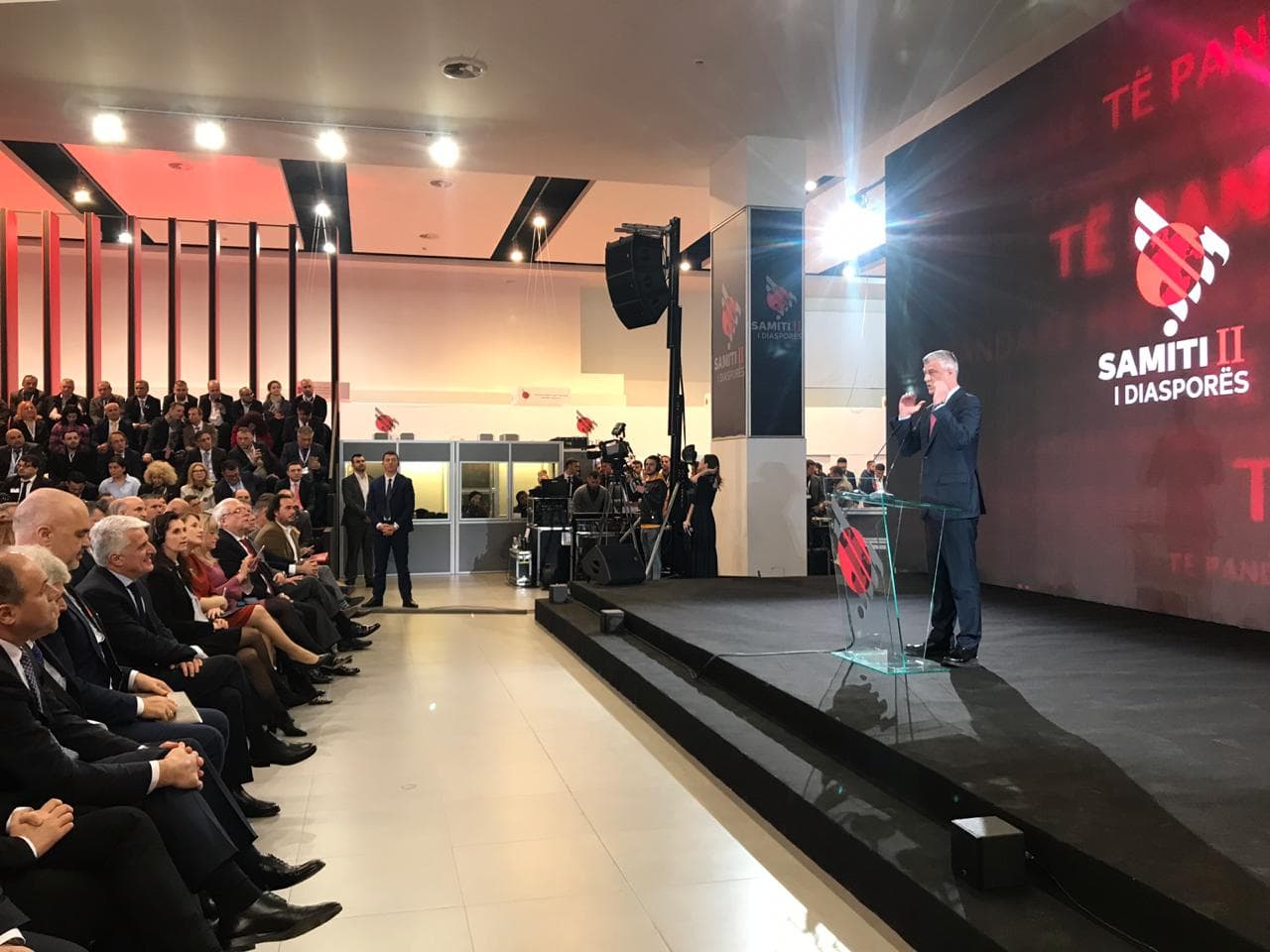 Thaçi: Pro korrigjimit të kufijve, por kundër shkëmbimit të territoreve (VIDEO)