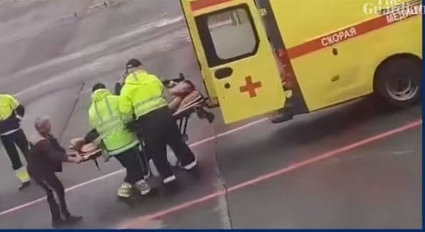         Dyshohet se u helmua në aeroplan me çaj/ Kritiku i Putinit, Navalny në gjendje kome
