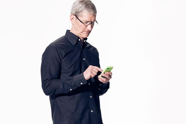 Mea culpa e shefit të “Apple”-it: Njerëzit kalojnë shumë kohë me iPhone në dorë