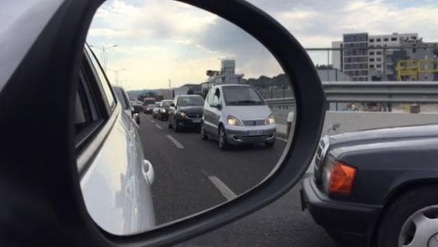 Radhë kilometrike për të hyrë në Tiranë (VIDEO)