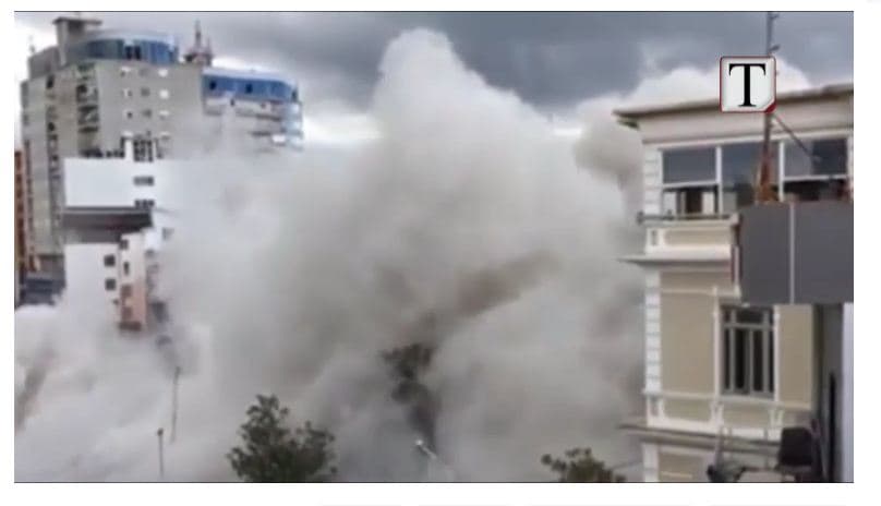 Fier, prishen me tritol dy pallate (VIDEO)