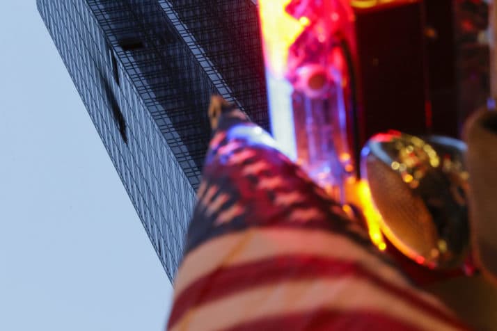 Zjarr në Kullën Trump, 1 i vdekur (VIDEO)