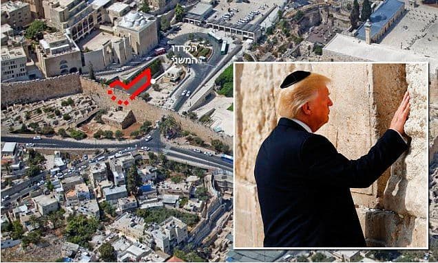 Vjen shërblimi i Izraelit, stacion treni pranë Murit Perëndimor në Jerusalem me emrin e Trump