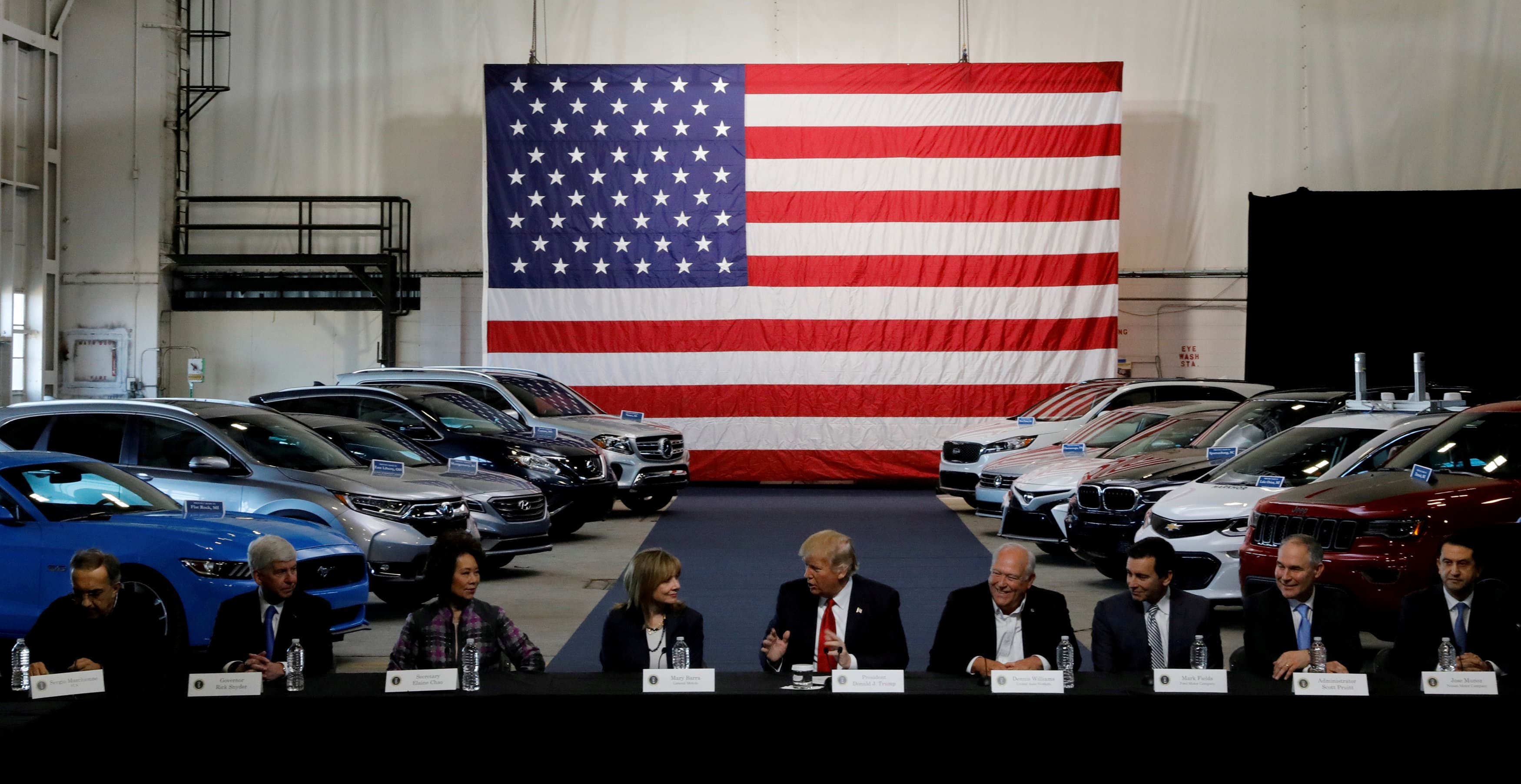 Administrata Trump vë në shënjestër makinat e importuara, hetimi mund të çojë në vendosjen e tarifave  