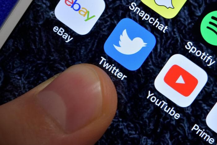 Twitter, funksione të reja nëpërmjet inteligjencës artificiale