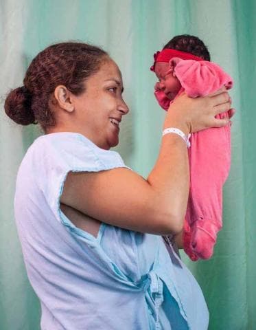 UNICEF: Kujdes shëndetësor të plotë për gratë shtatzëna!