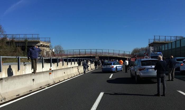 Njësoj si të ecësh mbi vezë/ Italianët në panik nga shembja e urave