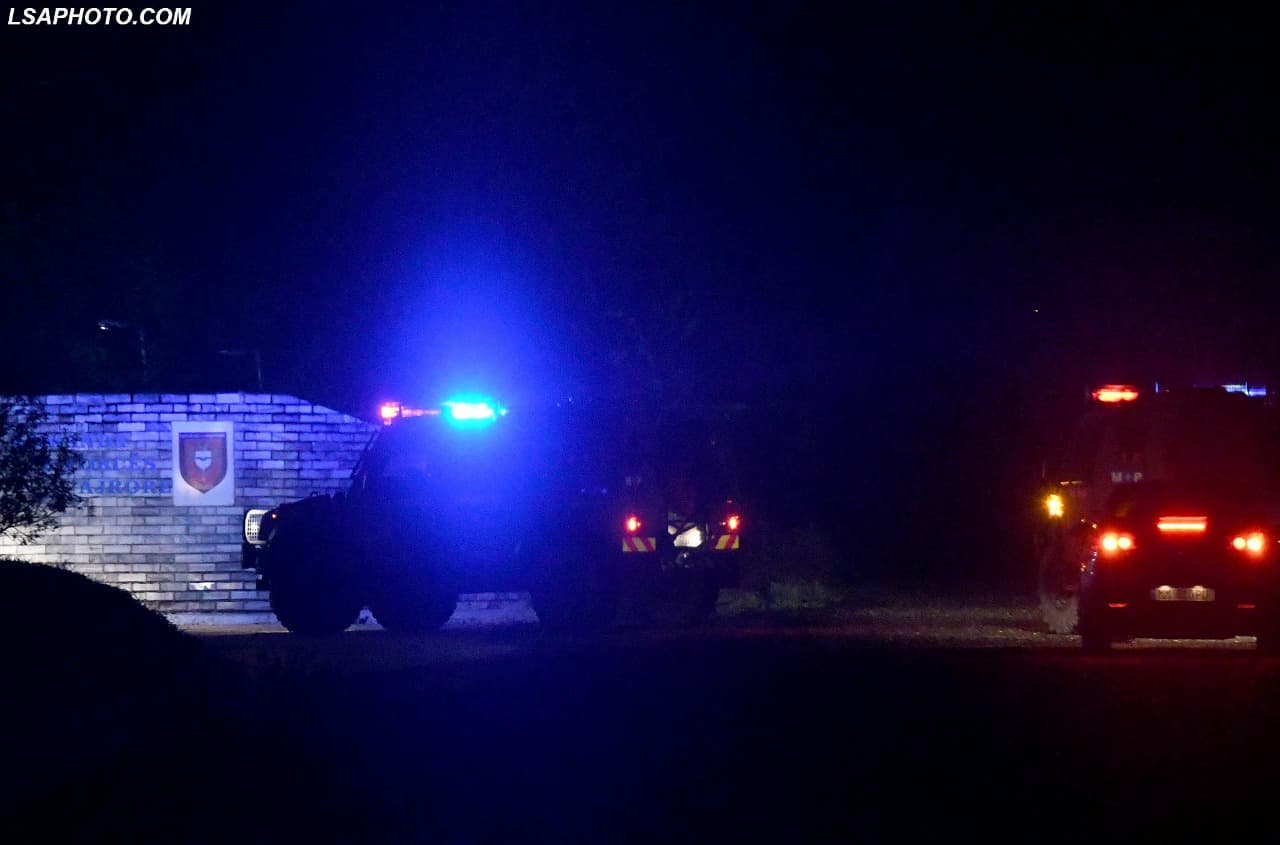 Grabitja në Rinas, Xhaçka dhe Meta përplasen për ruajtjen e aeroportit me polici ushtarake. Ndërhyn Rama