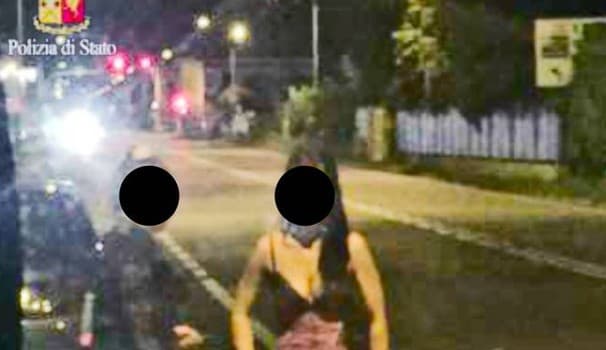 “Tregtar në Fier” çon në pranga bandën shqiptare të prostitucionit në Milano
