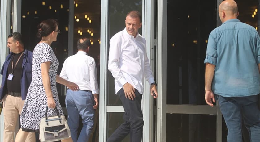 Verifikimi i të dhënave kriminale të Valdrin Pjetrit/ Prokuroria i kthen përgjigje PD-së, reagon Rama (VIDEO)
