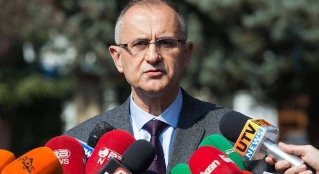 Vasili: Studimi i BE vërtetoi se 20% të votave u blenë, mësim i hidhur për ndërkombëtarët