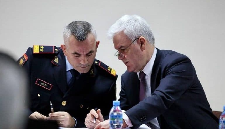 PD letër Ruçit: Të shkarkohen dhe të ndiqen penalisht Xhafaj dhe Veliu