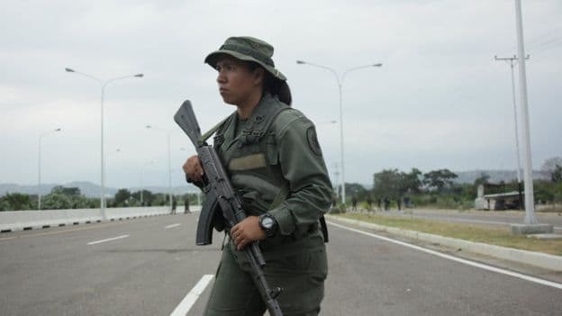 Kriza e Venezuelës /Guaido kërkon hapjen e rrugës për ndihmat, Maduro refuzon ndërmjetësimin e BE-së