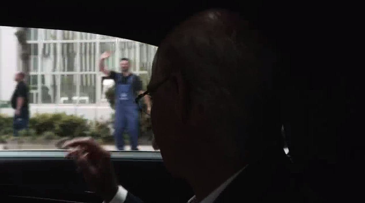 Shefi i Benz-it del në pension dhe BMW i thotë lamtumirë me një video gjeniale