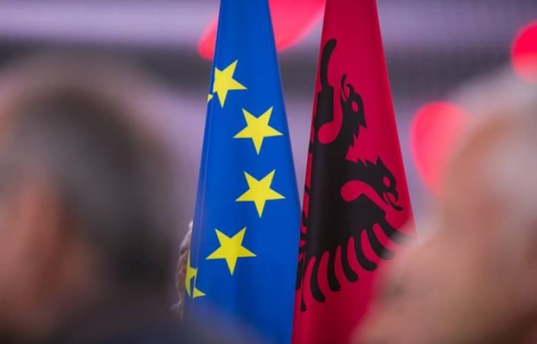 Grupi i Vishegradit/ Çekia, Polonia, Hungaria dhe Sllovakia: Të hapen negociatat me Shqipërinë dhe MV