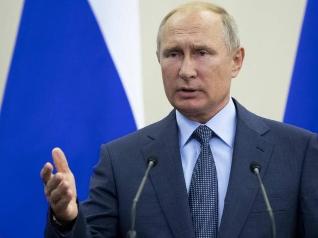 Putin: Rusia duhet të forcojë infrastrukturën e saj ushtarake për shkak të NATO-s