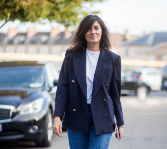  Si të visheni në të 50-tat, 12 rregulla të stilit nga ekspertët e modës