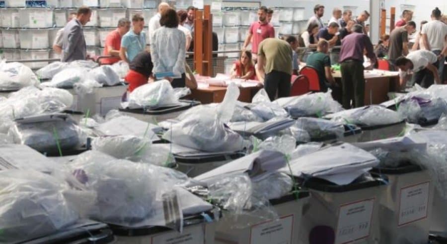 Prishtinë e Prizren, sot mësohet fati i kryetarëve (VIDEO)