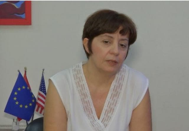 Më 1 korrik, maturantët që studiojnë jashtë marrin diplomën