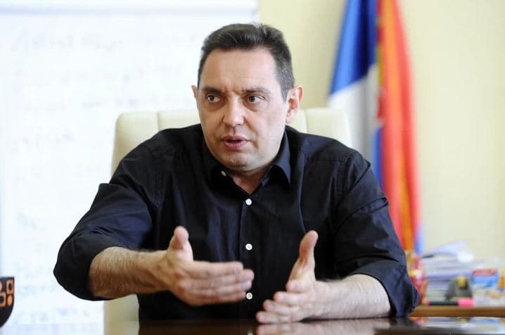 Ministrit të Mbrojtjes Vulin dhe delegacionit serb të Mjeksisë Ushtarake i ndalohet hyrja në Kosovë