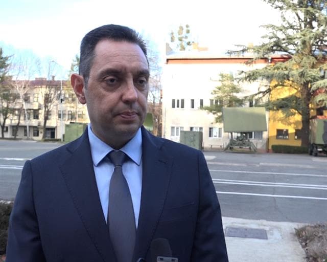 Vulin: Ushtria e Kosovës kërcënon paqen dhe stabilitetin në Ballkan